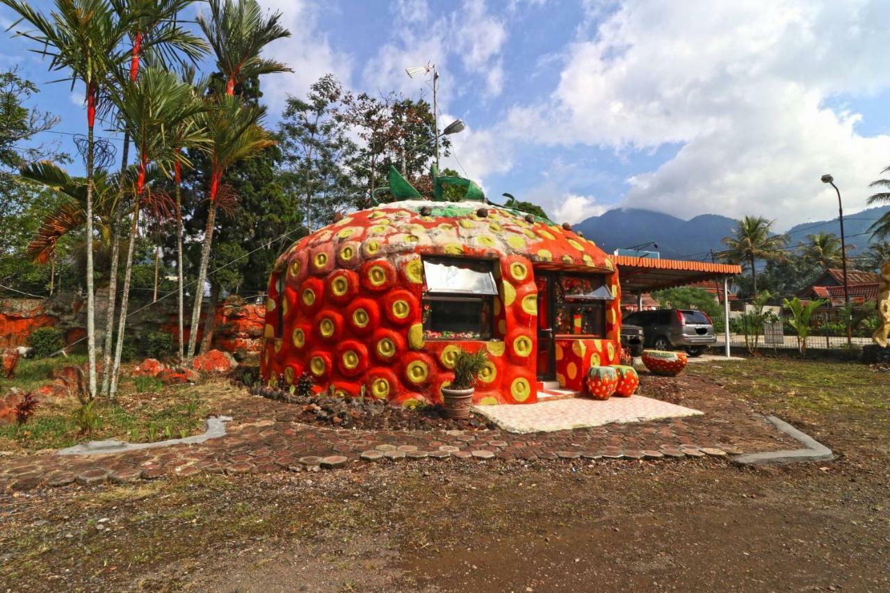 Hotel Agung Permata Artha Cipanas  Esterno foto